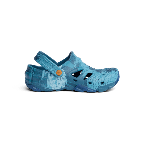 {"colorName":"Aquafade","colorCode":"AF","number":"03","isModel":false}