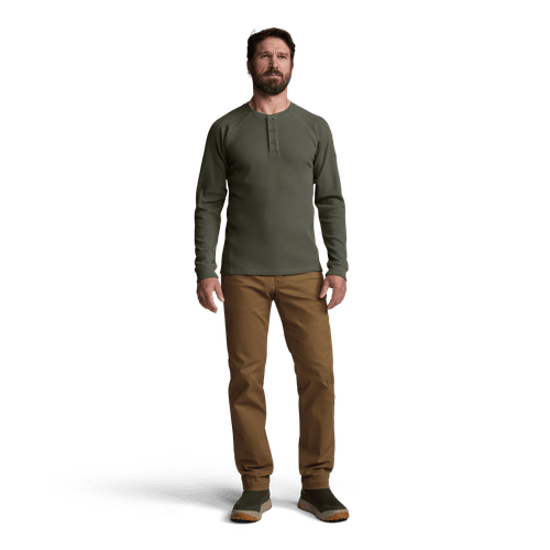 {"colorName":"Cypress Green","colorCode":"CG","number":"04","isModel":false}
