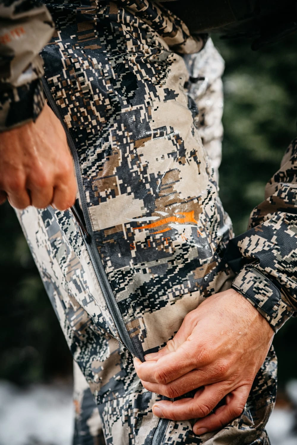 Мужские брюки SITKA Dew Point Pant - 2024, цвет: Optifade Open Country — фото 9
