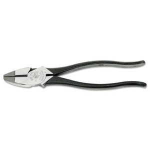 Klein Tools Lineman's High-Leverage Pliers, New England Nose, 8 1/2 in Length, 23/32 in Cut, Plastic-Dipped Handle View Product Image