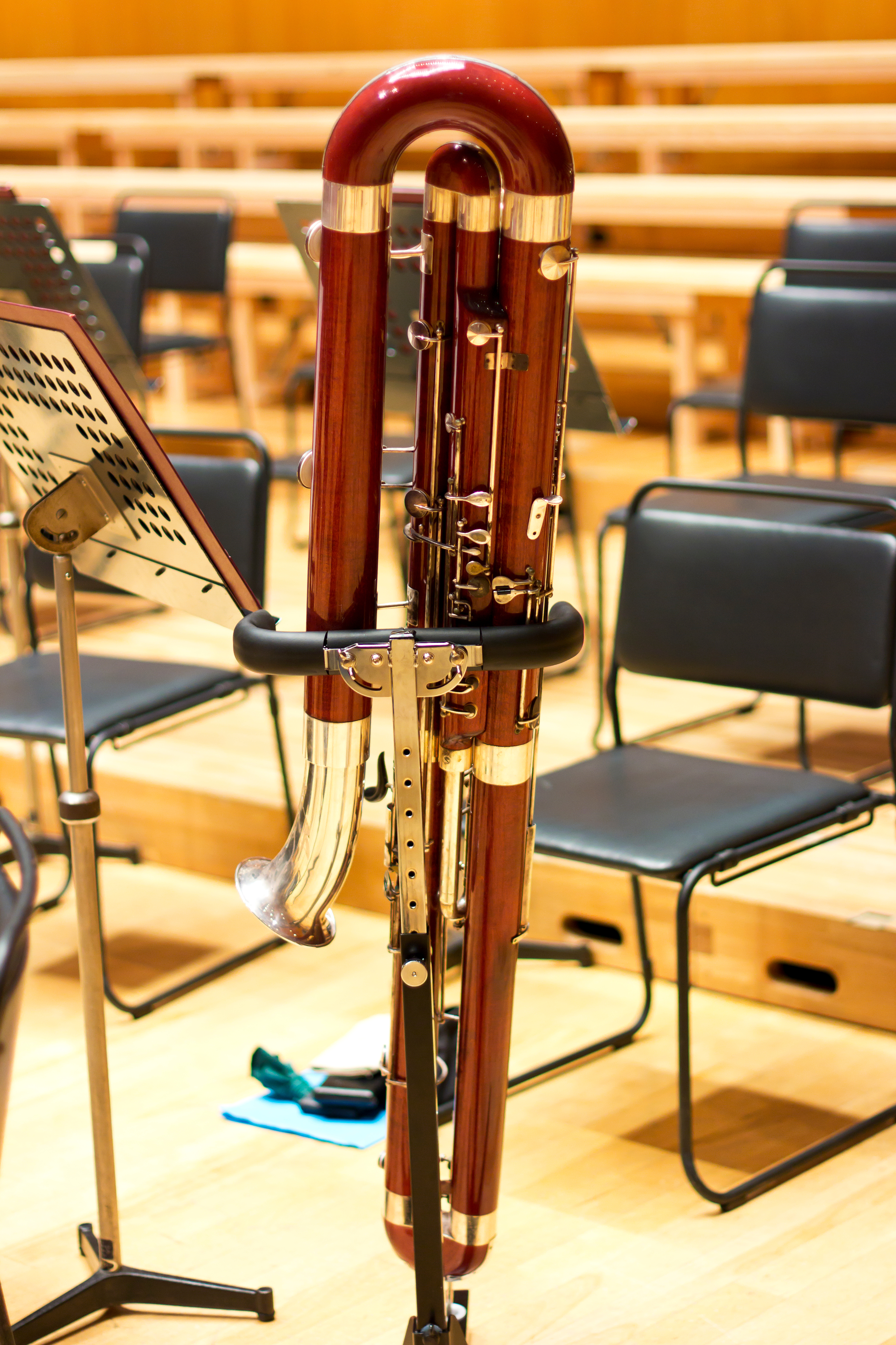 A Brief History Of The Bassoon: Chapter 3, Contrabassoon - Hodge