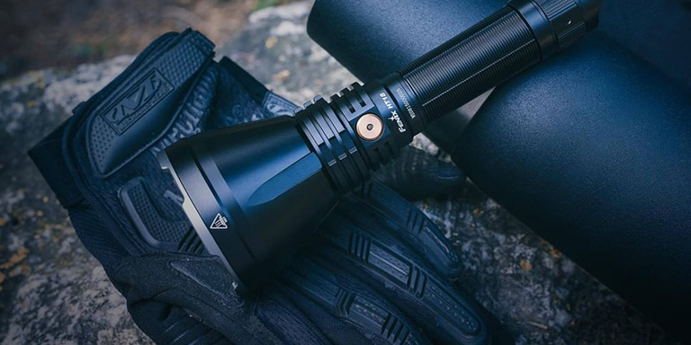 How To Choose A Tactical Flashlight