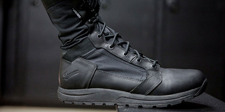 How To Choose Police Footwear