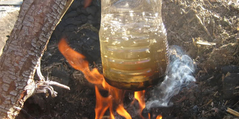 Boiling Water In Plastic Bottles