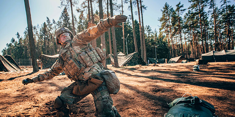 Handling And Throwing Grenades