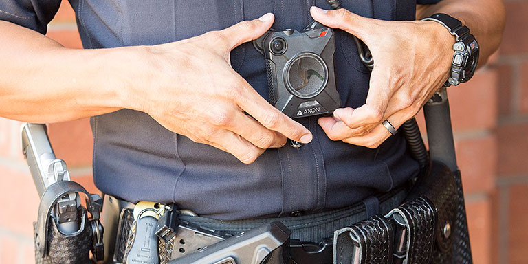 Officers Guide To Police Body Cameras