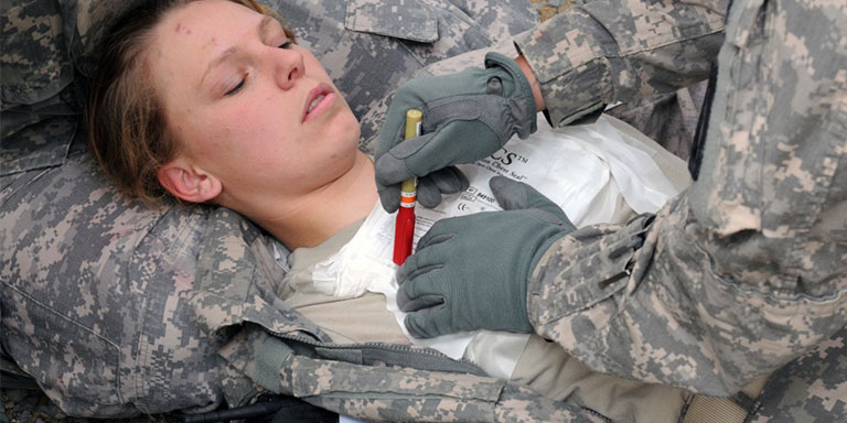Needle Decompression Kit Occlusive Dressings