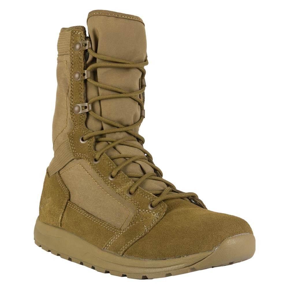0-1001-danner-8-tachyon-coyote
