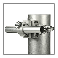 Shown with pipe in horizontal orientation