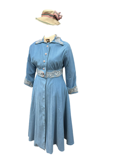 Silent Sky Costume Plot