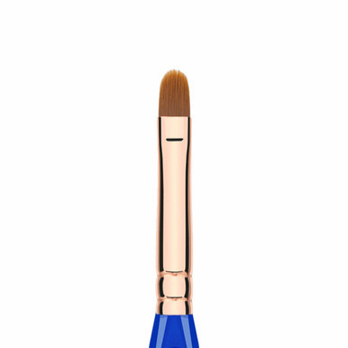 Bdellium Golden Triangle Bold Lip Brush 542 (close up). Sold by Norcostco.