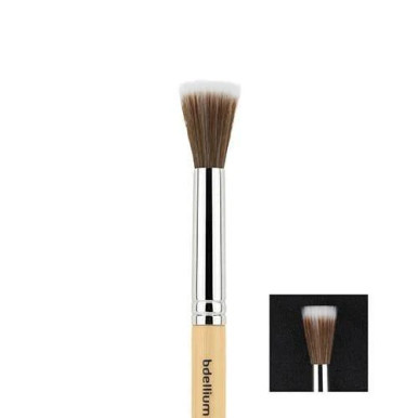 Bdellium Tools FX Small Stippling Brush 193 (close up). Sold by Norcostco.