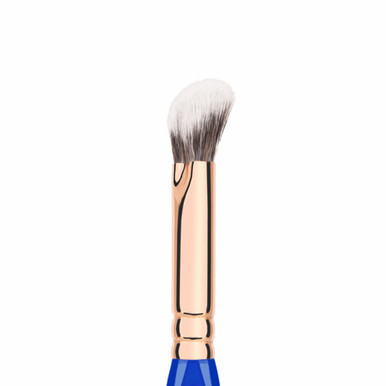 Bdellium Tools Golden Triangle BDHD Phase III Brush 788 (close up). Sold by Norcostco.