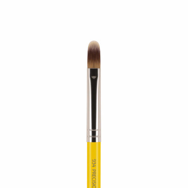 Bdellium Tools Studio Precision Concealer Brush 934 (close up). Sold by Norcostco.