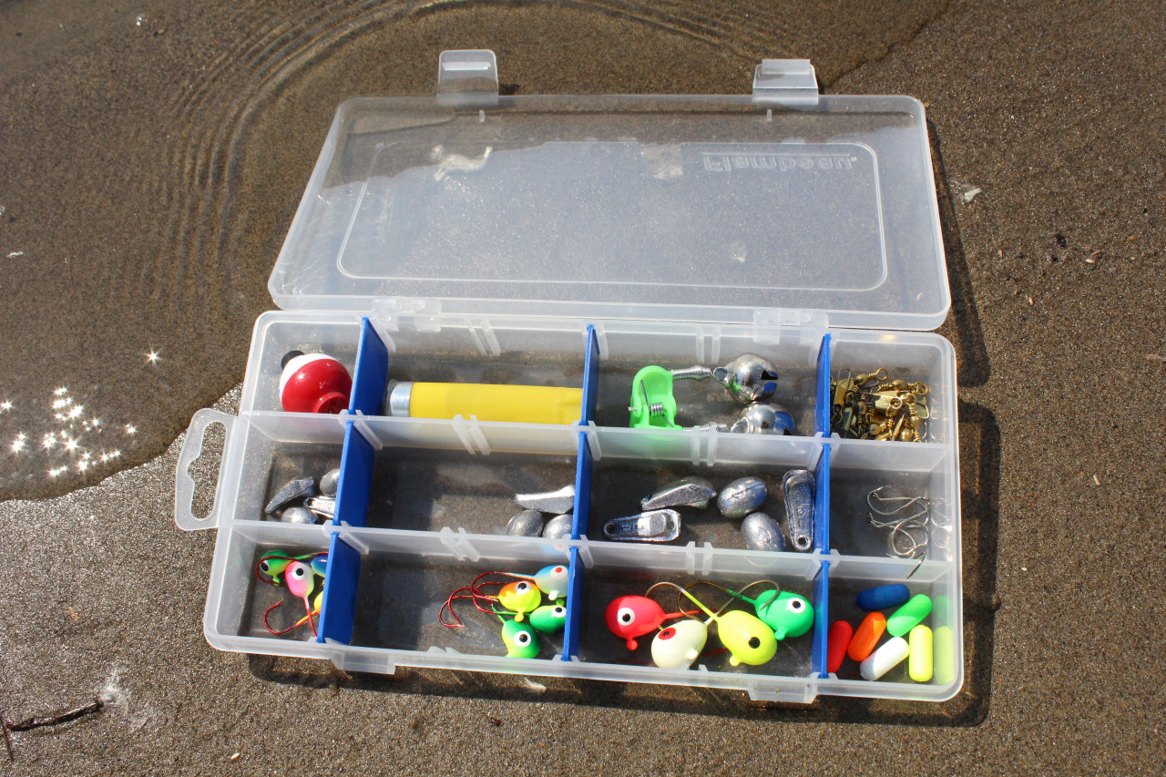 basic tackle box