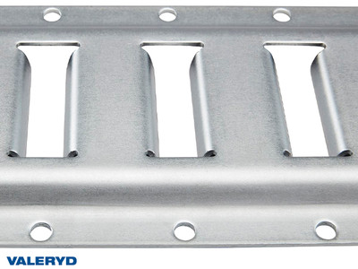 E-Track rail in steel 152x13x0.25cm