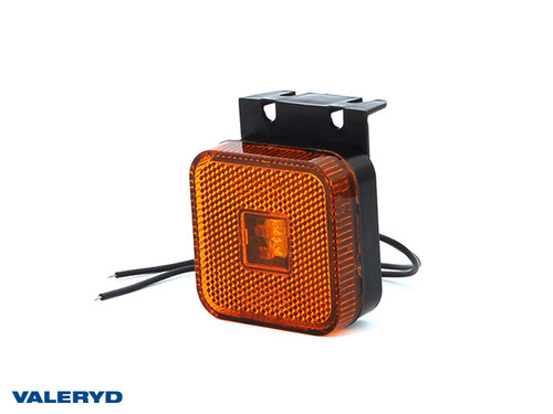 LED Side marking light WAŚ R/L 65x65x28 yellow 220mm Cable with rubber bracket LED Side marking light WAŚ R/L 65x65x28 yellow 220mm Cable with rubber bracket