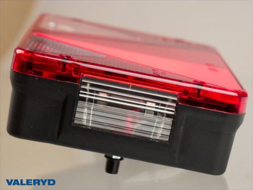 Tail light Ajba Right 189x135x51 with number plate light and reversing light. Bayonet connection  [3010406]