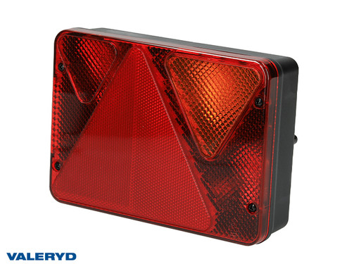 Tail light Ajba Right 189x135x51 with no. plate light, fog light and reversing light. Bayonet conn [3010405]