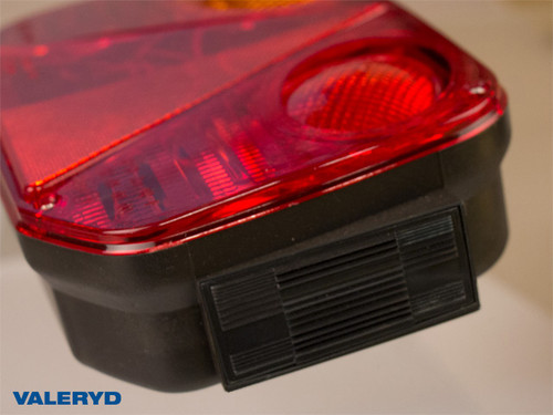 Tail light Radex 2800 Left 246x149x63 with fog light. Bayonet connection  [3010314]