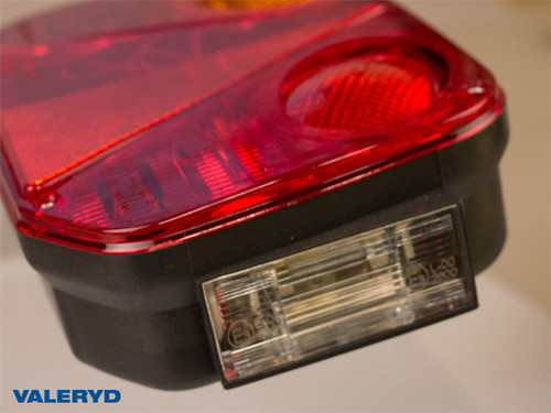 Tail light Radex 2800 Left 246x149x63 with number plate light, fog light. Bayonet connection  [3010312]