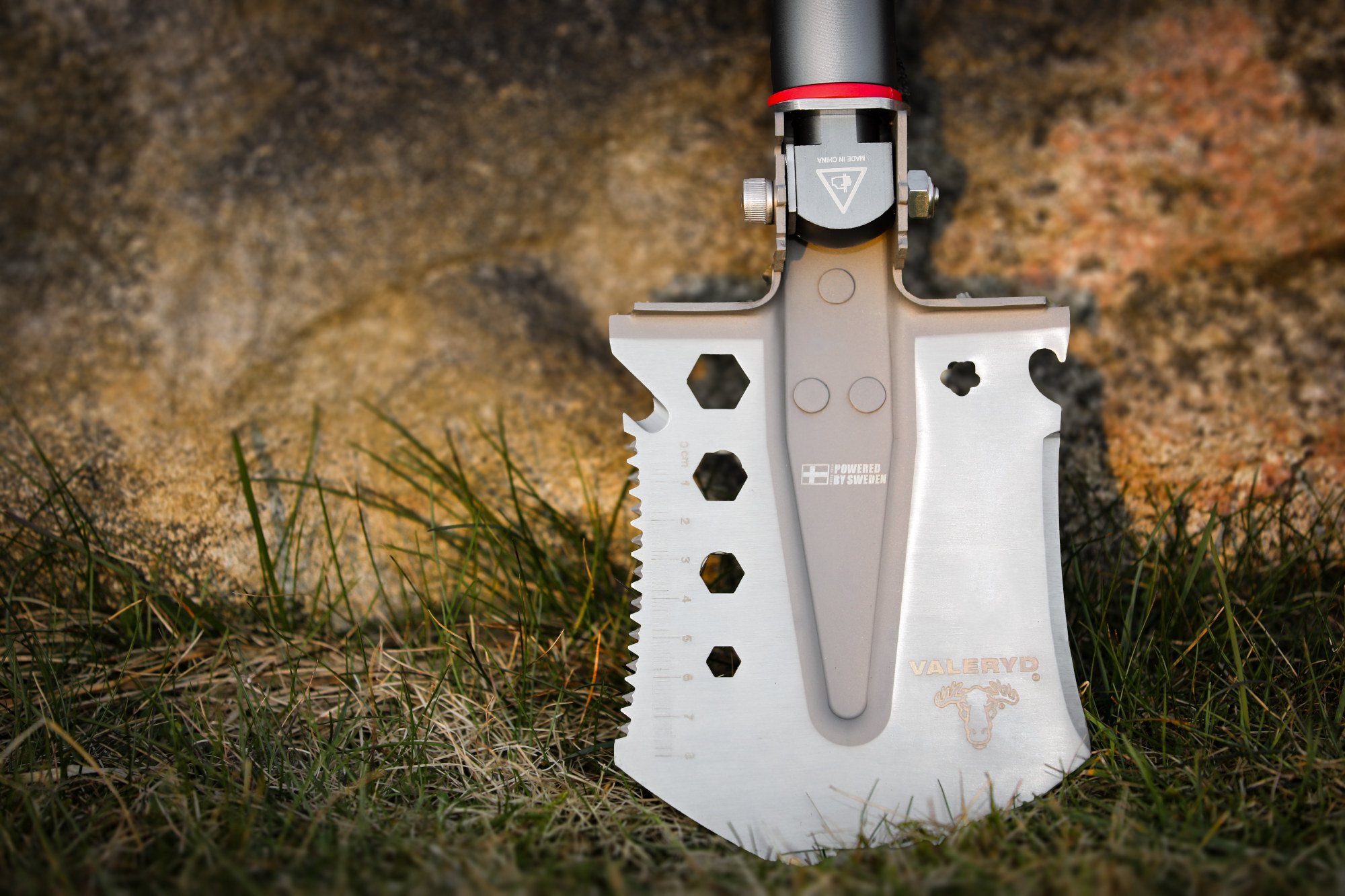 Otkrijte Valeryd Outdoor – proizvode za aktivan život na otvorenom. Na Valeryd Outdoor pronaći ćete pametne i dugotrajne proizvode za kampiranje, outdoor i avanture. Savršeno za ljubitelje kamp-prikolica, kamp-kućica i prikolica!