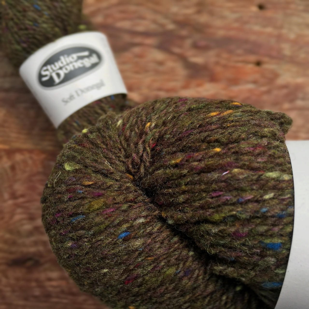 Studio Donegal 『Tweed Muffler』 Studio Donegal Soft Donegal Chunky – ATELIER YARNS