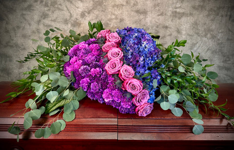 Purple Passion Heart Spray 