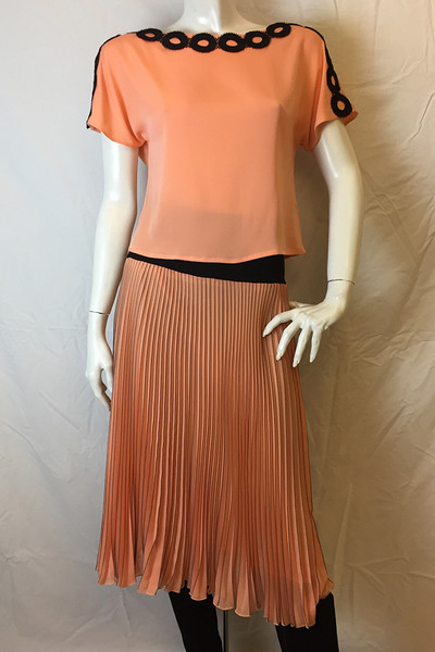 Giorgio Grati Coral Circle Embroidered Top and Pleated Knit Skirt