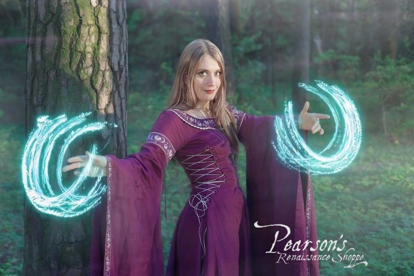 green emerald velvet dress Womens Lady In Waiting Adult Costume — Costume Super Center main image 1