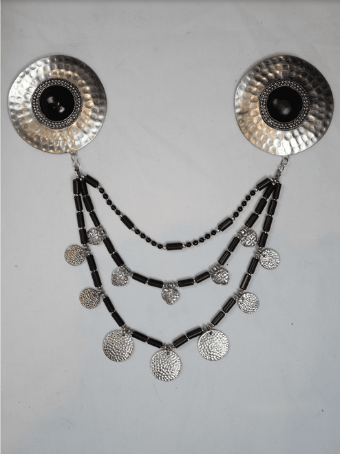 Freudi's Round Brooches