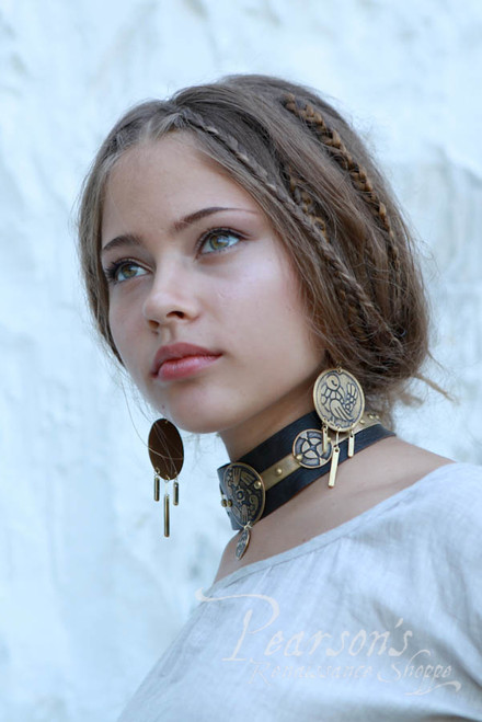 Archeress Necklace