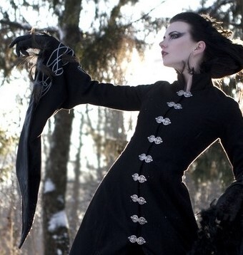 Blackbird Cloak