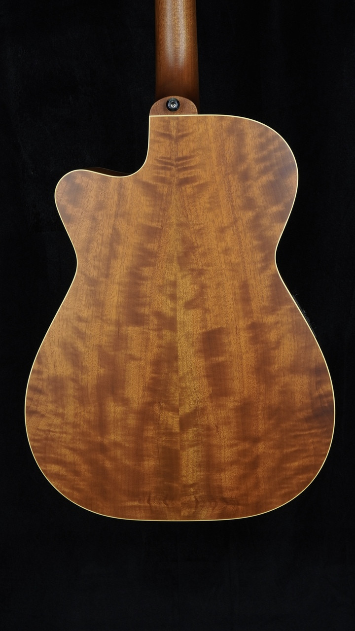 Maton EBG808TEC Tommy Emmanuel Signature Model with Cutaway