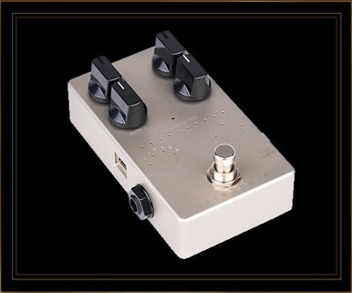 Darkglass Electronics Hyper Luminal Hybrid Compressor Pedal