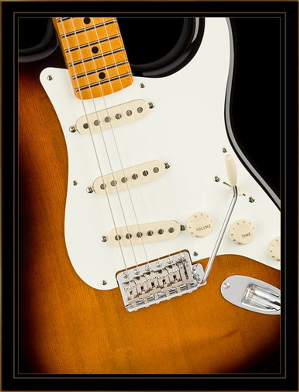 Fender Stories Collection Eric Johnson 1954 Virginia Stratocaster in 2-Color Sunburst