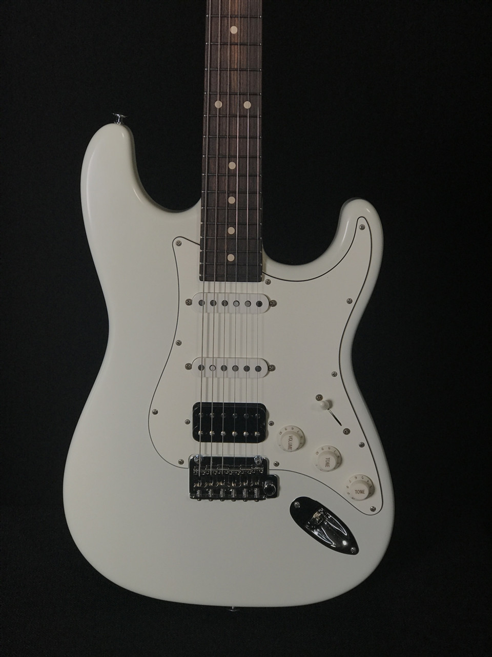 Suhr Classic S Antique in Olympic White with HSS Pickup Configuration and Rosewood Fretboard