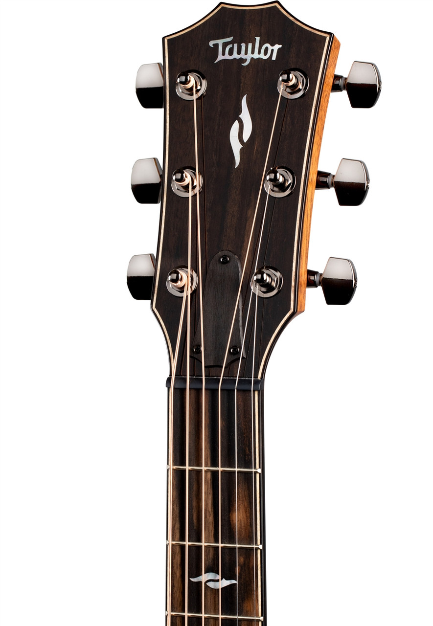 Taylor 814CE with Radius-style Armrest