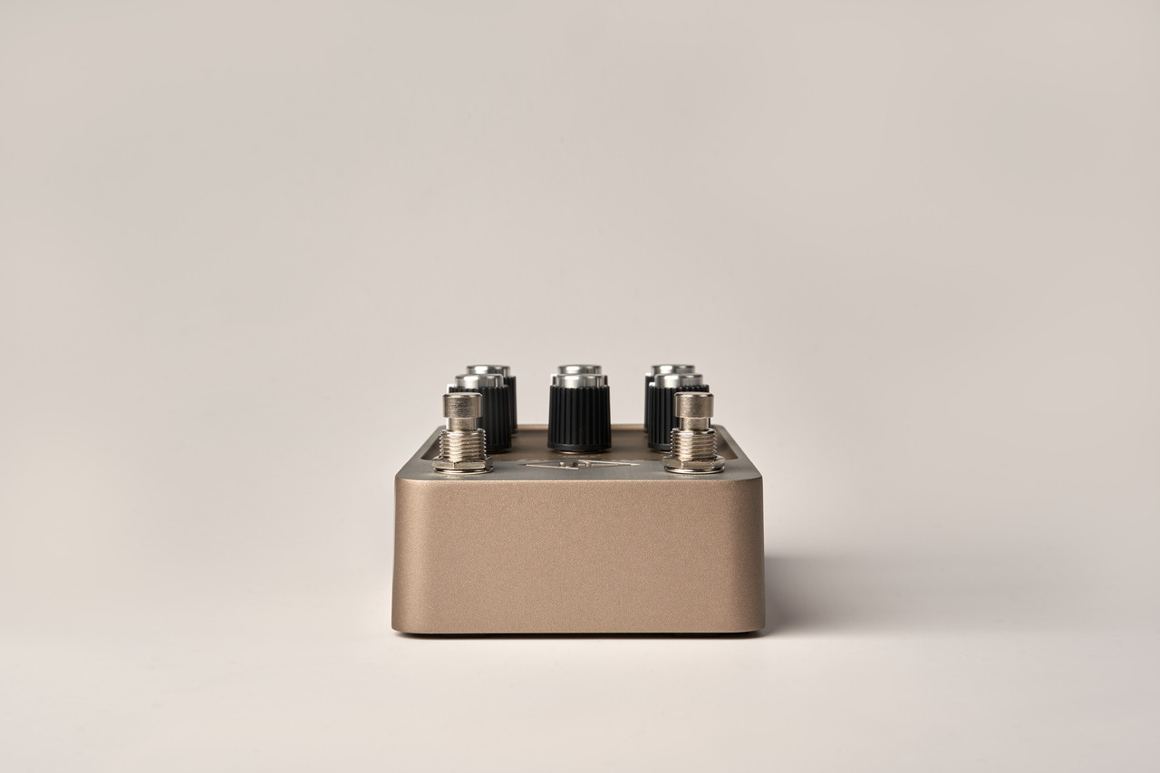 ギター Universal Audio UAFX Golden Reverberator Universal Audio UAFX Golden Reverberator Pedal | Sweetwater