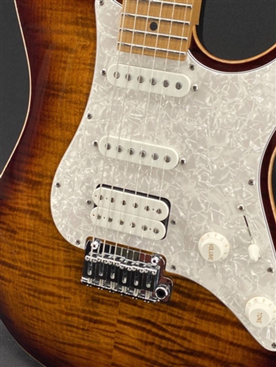 Suhr Standard Plus HSS in Bengal Burst with Maple Fingerboard