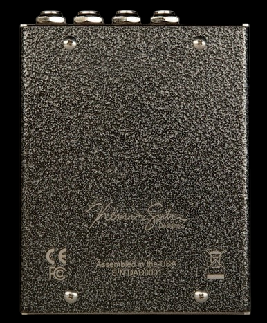 Suhr DISCOVERY Analog Delay Pedal