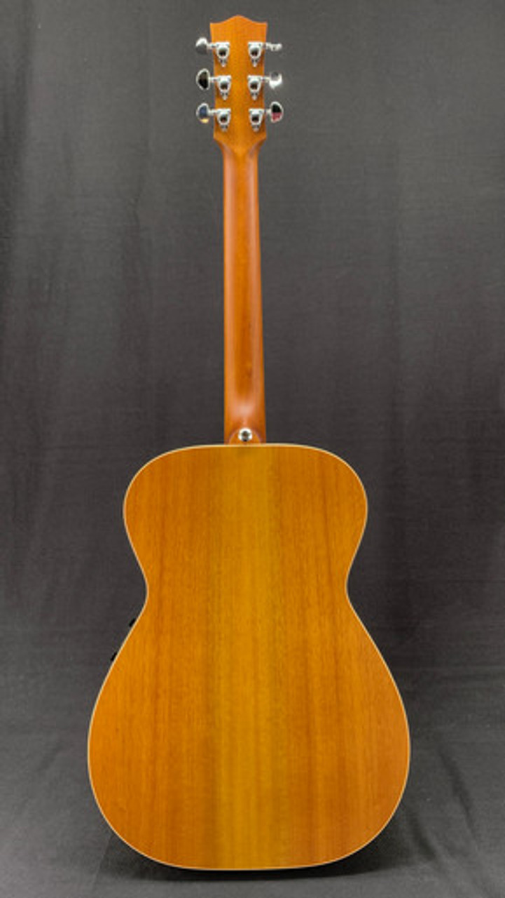 Maton EBG808TE-LH Left-Handed Tommy Emmanuel Signature Model