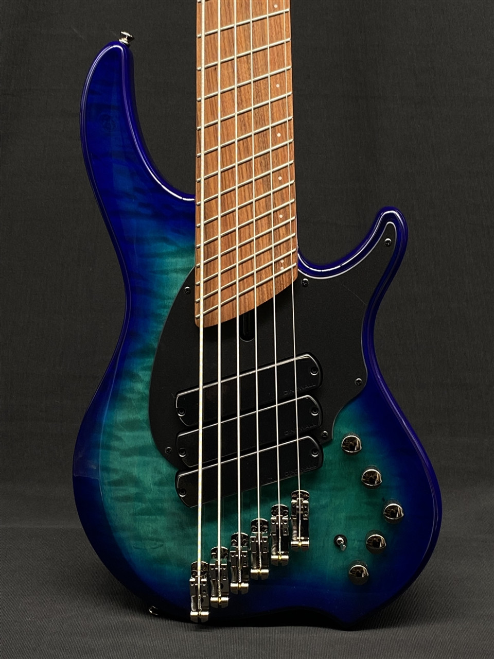 Dingwall Combustion 6 in Whalepool Blue with Quilt Maple Top