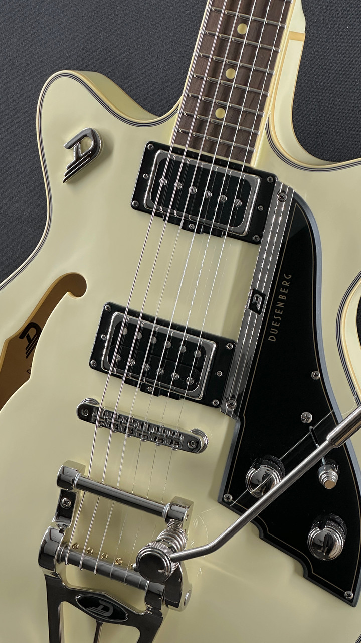 Duesenberg StarPlayer TV Fullerton in Vintage White