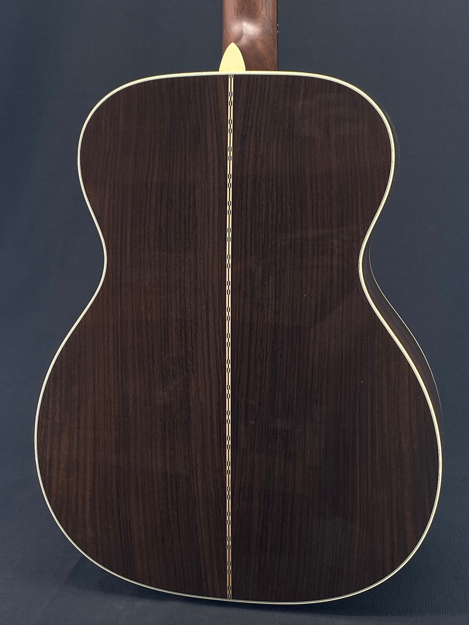 Martin Custom Shop Rosewood 000 with Adirondack Spruce Top