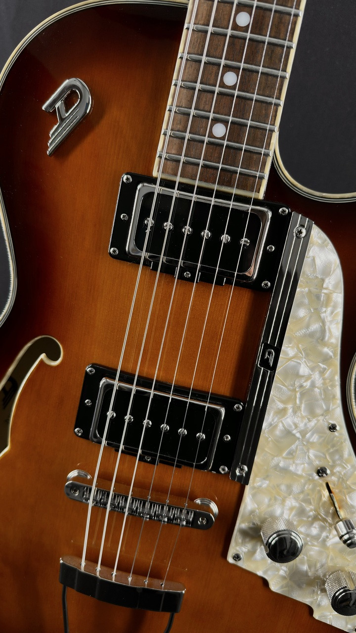 Duesenberg Starplayer TV Hollow in Vintage Burst