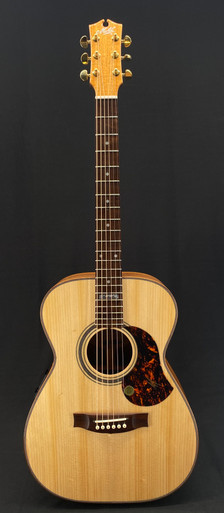 Maton Australian Series EA808