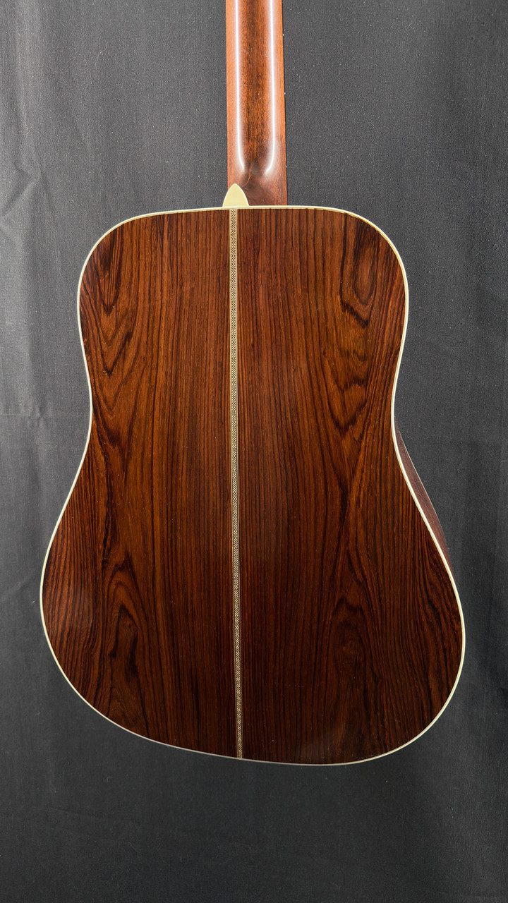 Martin D-28 Authentic 1937 with VTS Top