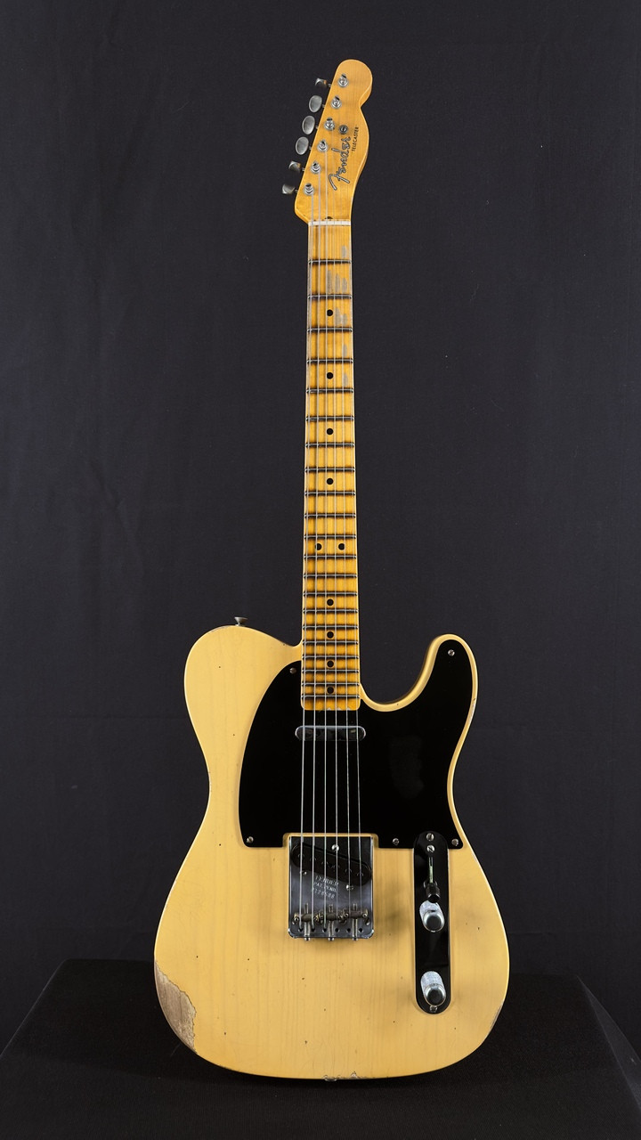 Fender Custom Shop 52 Telecaster Relic in Aged Nocaster Blonde