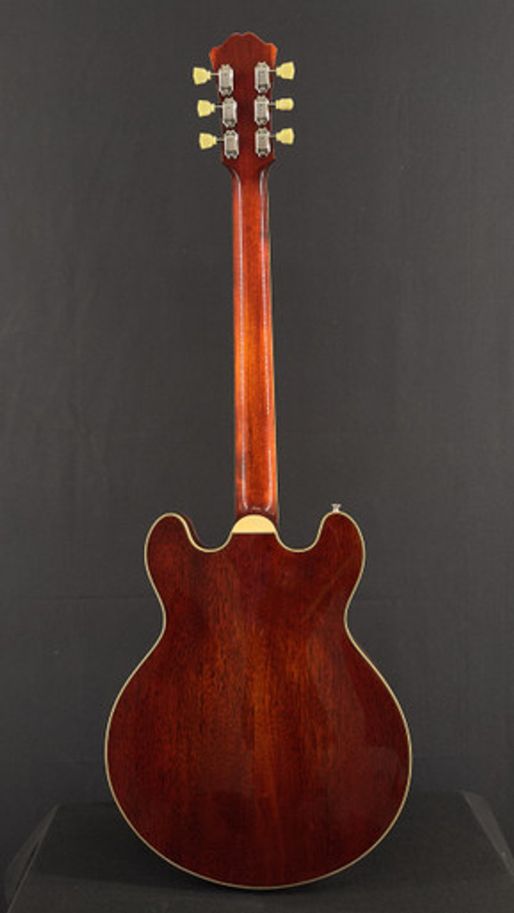 Eastman T184MX Thinline in the Classic Finish.